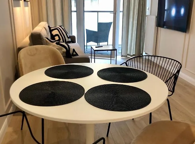 Apartament Nautica *